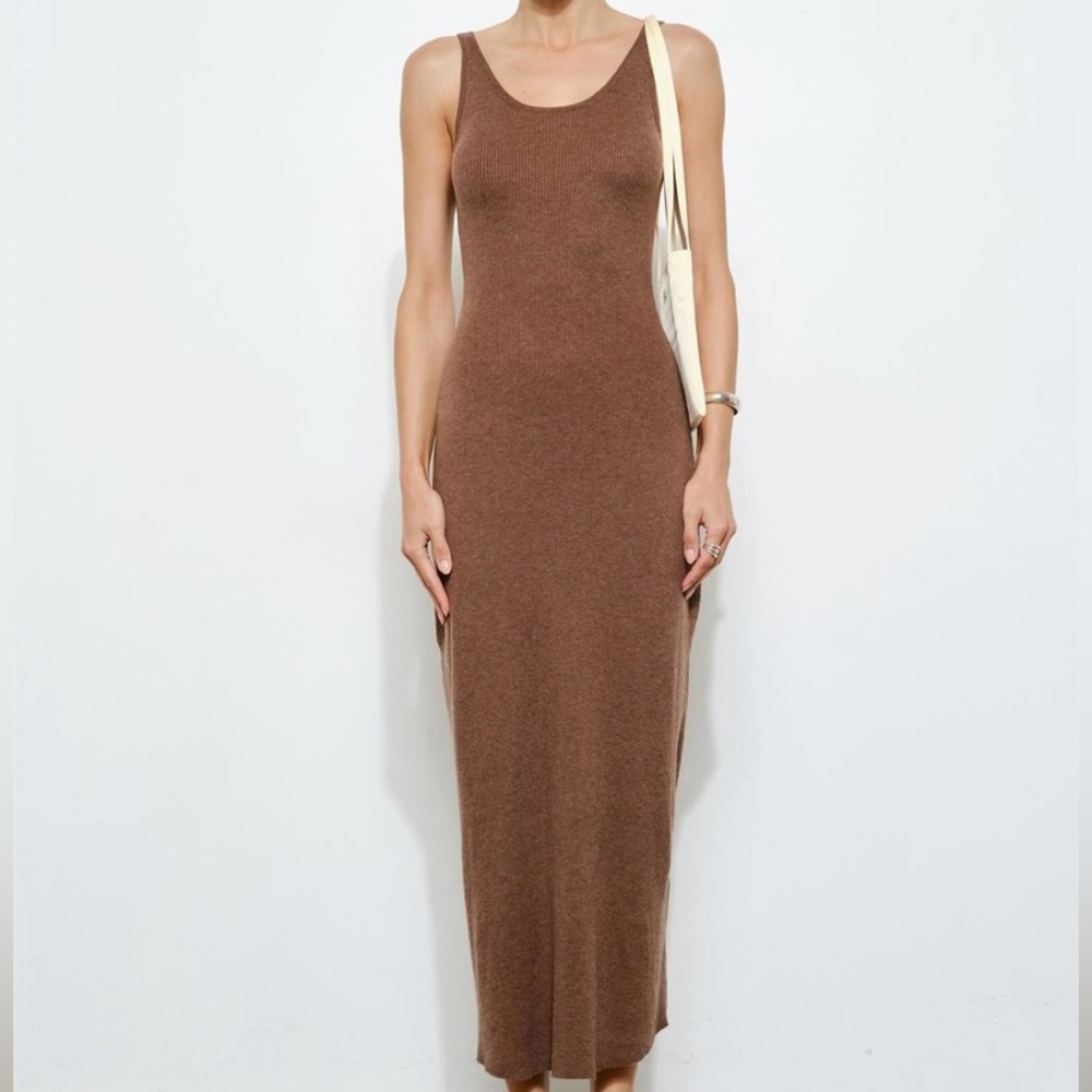 Brown Sleeveless Dress